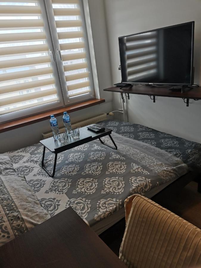 Przytulny Apartament W Wiezowcu - Centrum Miasta Podwislocze 38 Rzeszow Exterior photo